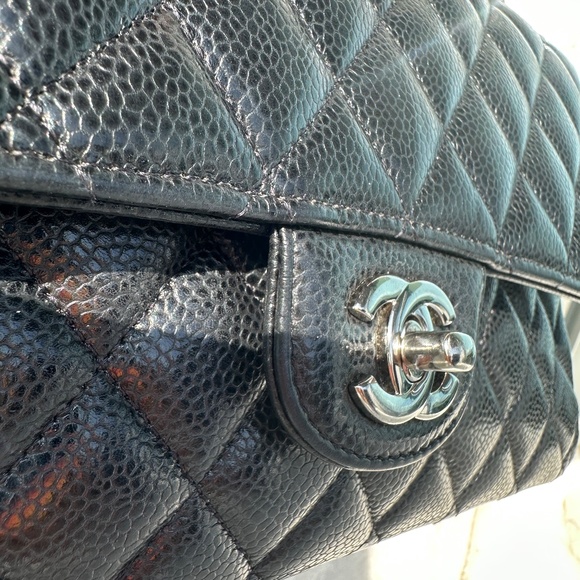 CHANEL Caviar Quilted Double Flap Medium Black Shoulder Bag - Picture 3 of 16